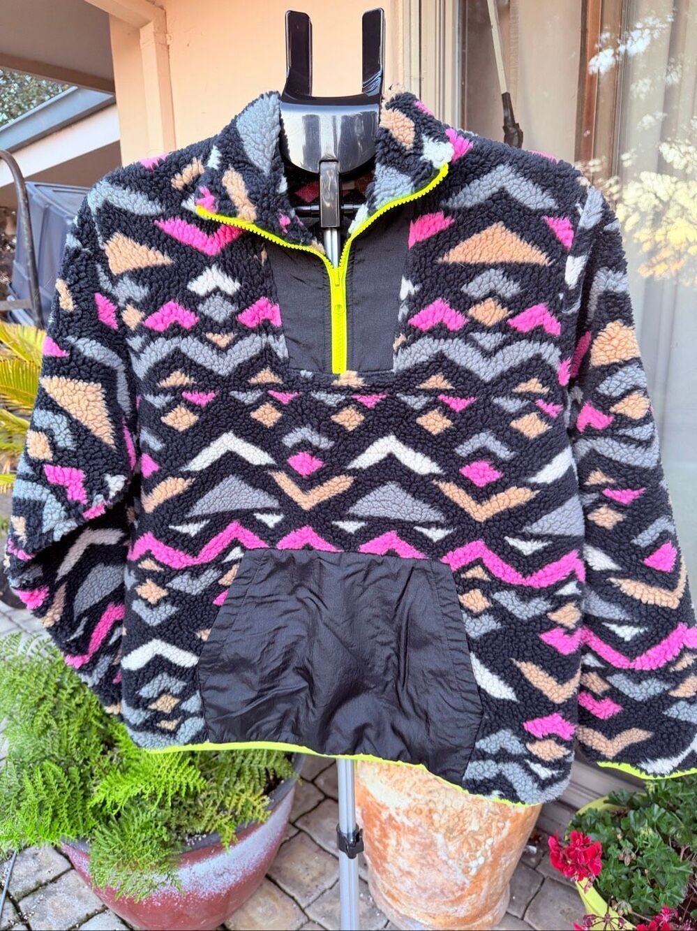 NWOT Levis Aztec sherpa fleece half zip pullover